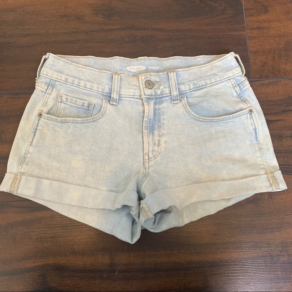 Old Navy White Washed Boyfriend Fit Denim Shorts
